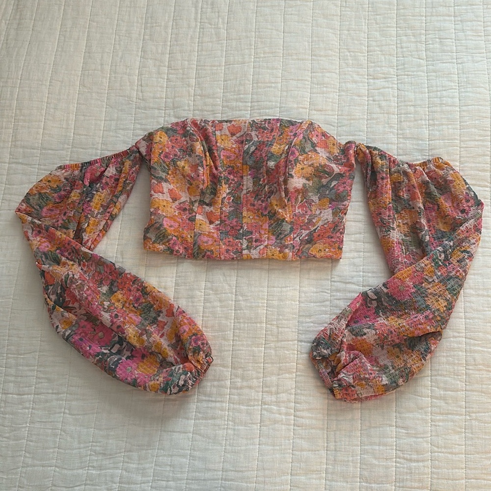 Floral crop top!
